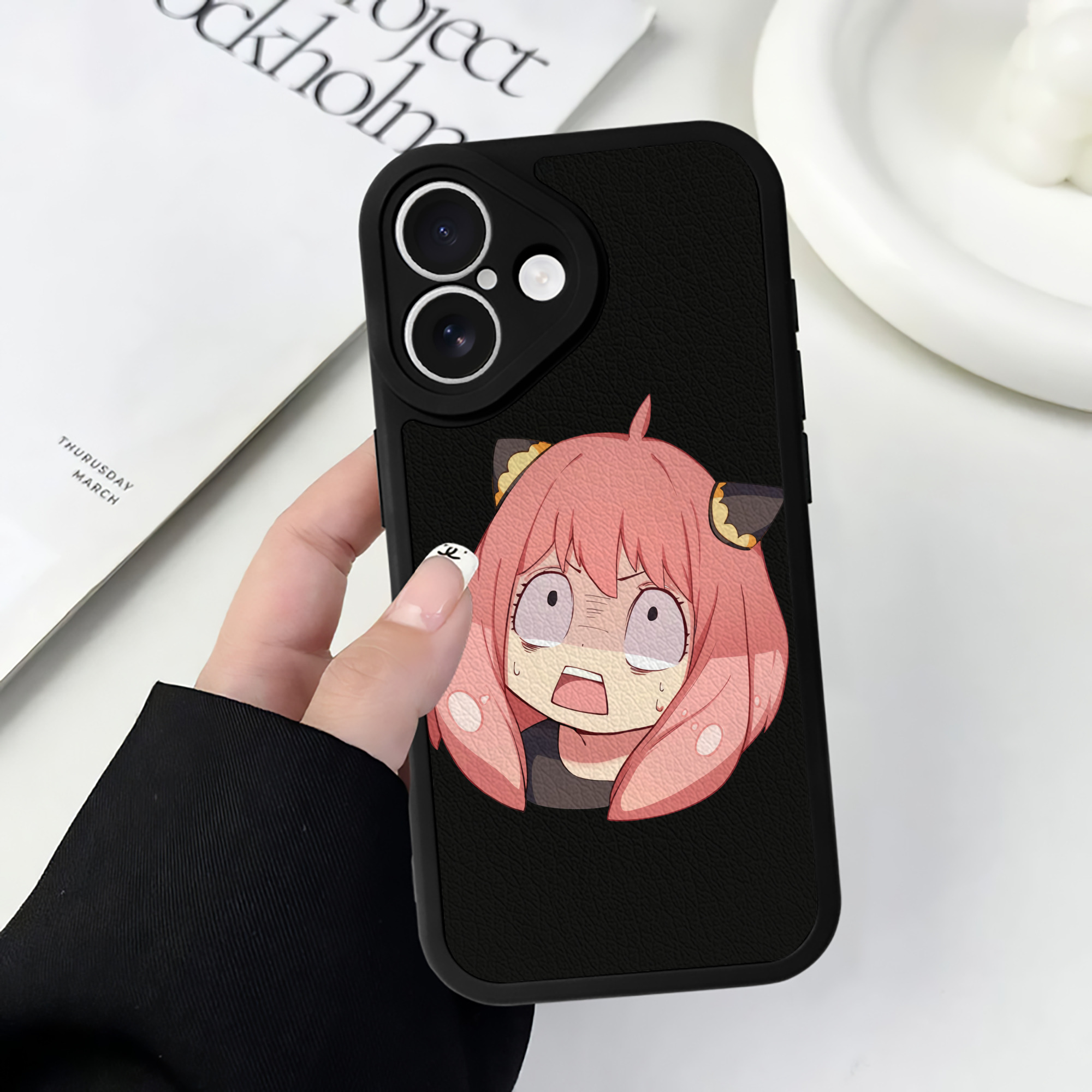 （画像用） SPY×FAMILY间谍家家酒 【iPhone 16シリーズ対応】シリコンスマホケース（レザー調） 材質：シリコン